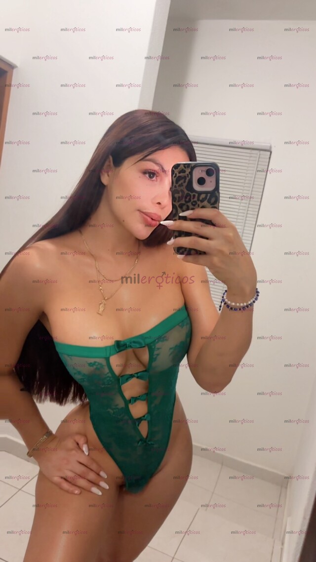 FOTOS DE KAREN UNA MUJER SÚPER FEMENINA Y UN RICO CARMELO QUE PUEDES SABOREAR Y COGERME