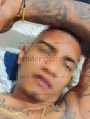 FOTOS DE HOLA SOY UN CHICO DESCOMPLICADO CON UNA VERGA GRUESA Y GRANDE COMO TE GUSTA
