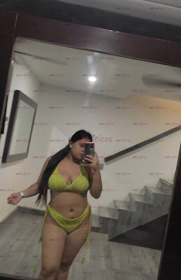 FOTOS DE MORENITA BONITA CON BUBIS GRANDES PARA TERMINARTE DE CRÍAR