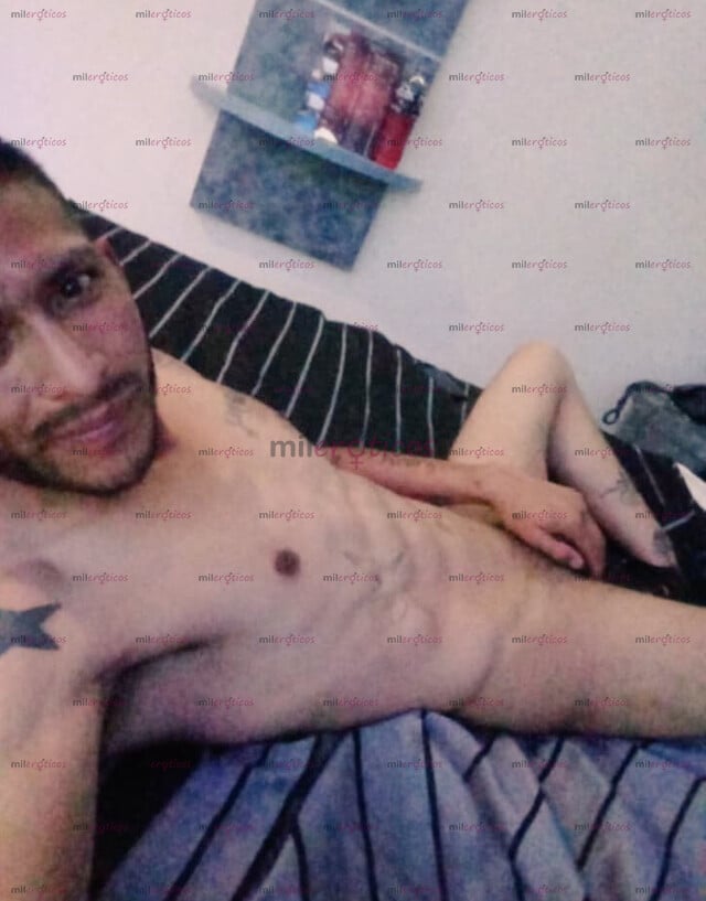 FOTOS DE JOVEN INTER MORENO DELGADO VARONIL DISPUESTO A TODO PARA COMPLACERTE