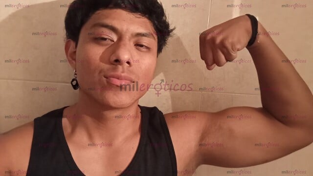 FOTOS DE JOVEN DE 22 AÑOS CON GANAS DE COGER QUIERO QUE ME SAQUEN TODA LA LECHITA!!!