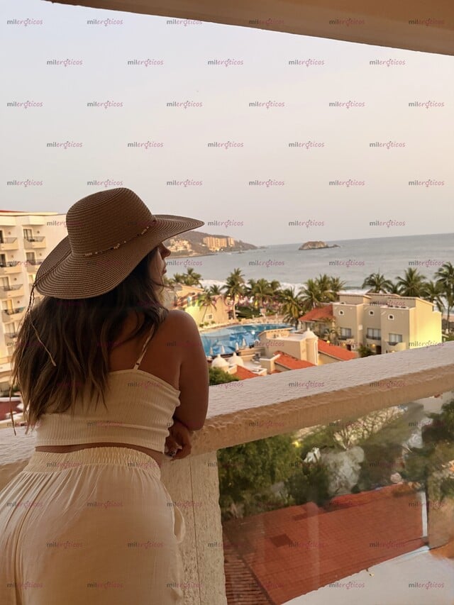 FOTOS DE CHICA VIP NATURALITA,BLANQUITA,SIEMPRE DEPILADITA,NALGONA Y MUY CALIENTE