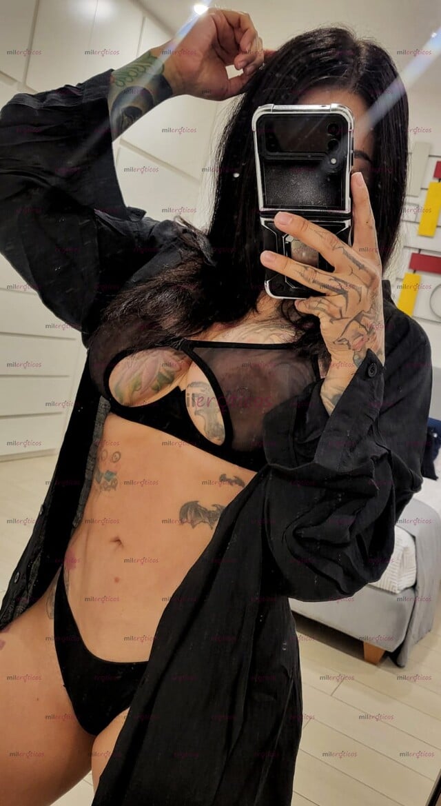 FOTOS DE CHAPARRITA, TATUADITA, FITNESS Y MUY CALIENTE.