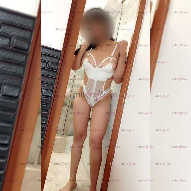 FOTOS DE TU COSTEÑA RICA, FLACA Y MORENITA TE ESPERA CON MUCHAS GANAS AMOR