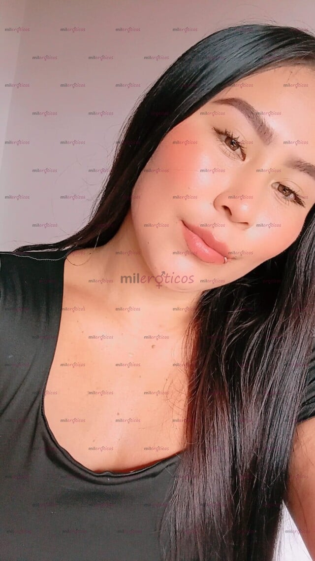 FOTOS DE SOFÍA UNA CHICA DISPONIBLE PARA TODOS LOS CABALLEROS Y PASAR UN RATO INOLVIDABLE