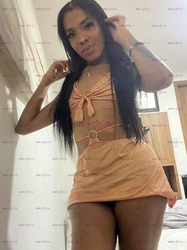 FOTOS DE HOLA SOY VALERIA UNA HERMOSA MORENA MUY CALIETE Y CON MUCHA LRCHE PARA TI SI QU