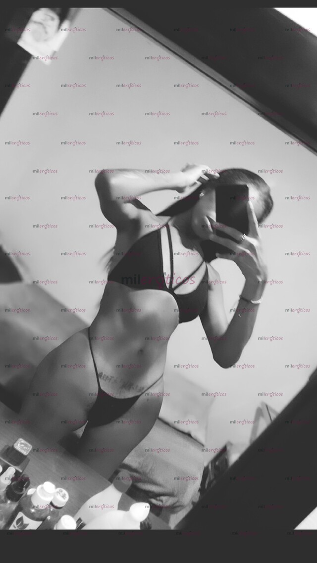 FOTOS DE HOLA SOY VALERIA UNA HERMOSA MORENA MUY CALIETE Y CON MUCHA LRCHE PARA TI SI QU