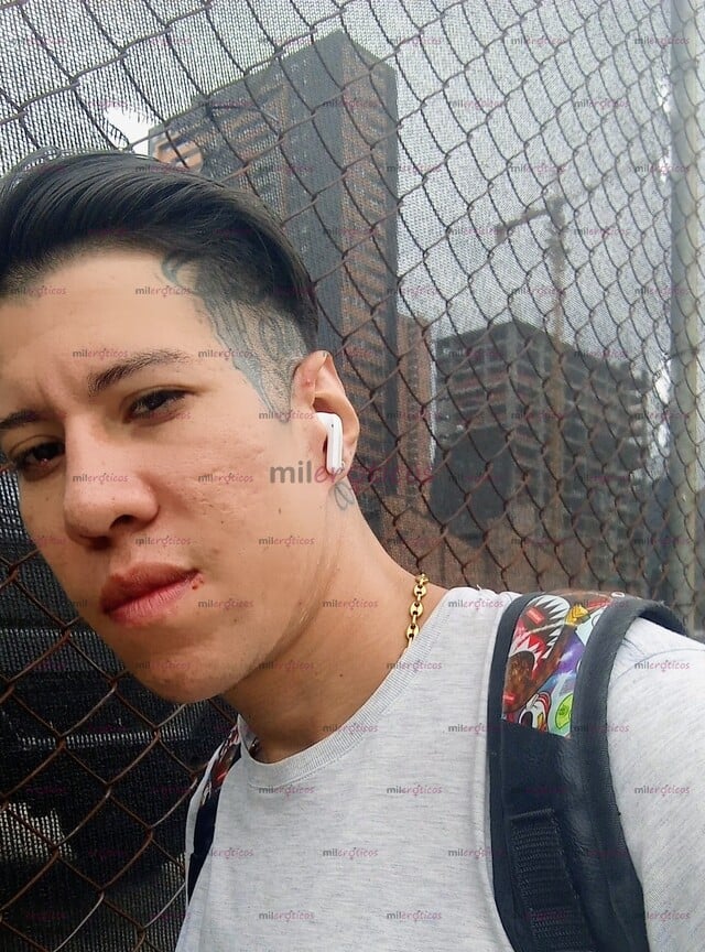 FOTOS DE SOY ACTIVO MIDO 1.83 DELGADO VGNN MACHO SERIO TATUADO TENGO SITIO EN ROBLE