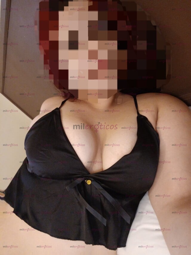 FOTOS DE EXQUISITA BLANQUITA TETONA DE 21 AÑOS MUY CACHONDA