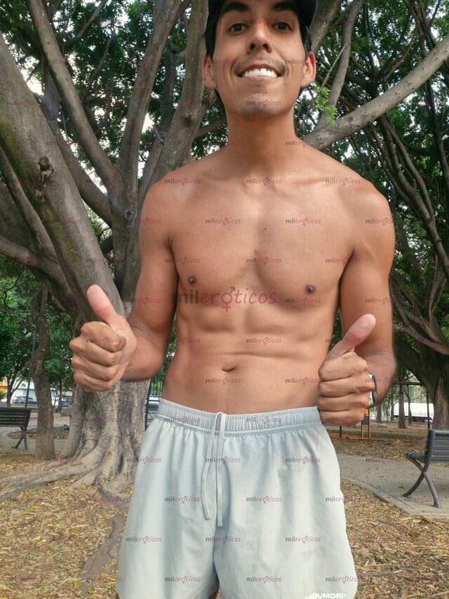 FOTOS DE ALEX 32 AÑOS, ALTO (1.84) , TONIFICADO, DEPORTISTA, MORENO Y DOTADO
