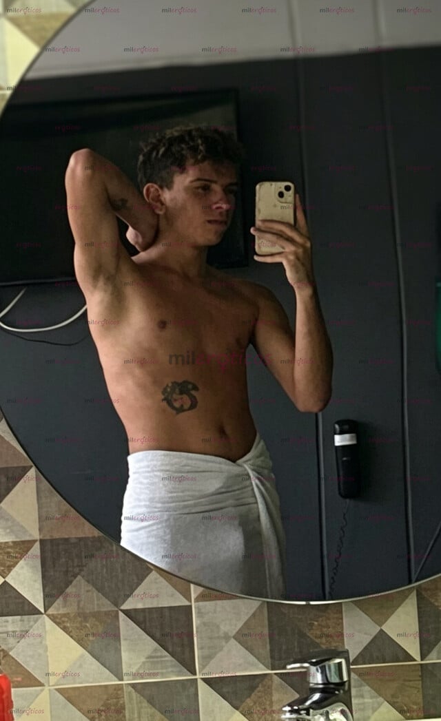 FOTOS DE VERGON DE PASO POR LA CIUDAD LECHERO DOMINANTE LISTO PARA TUS FANTASÍAS SEXUAL E