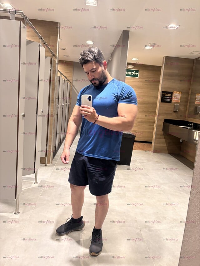 FOTOS DE MARCOS LARRY MASAJISTA Y DEMÁS DISCRETO BUENA PERSONALIDAD BASTANTE MASCULINO