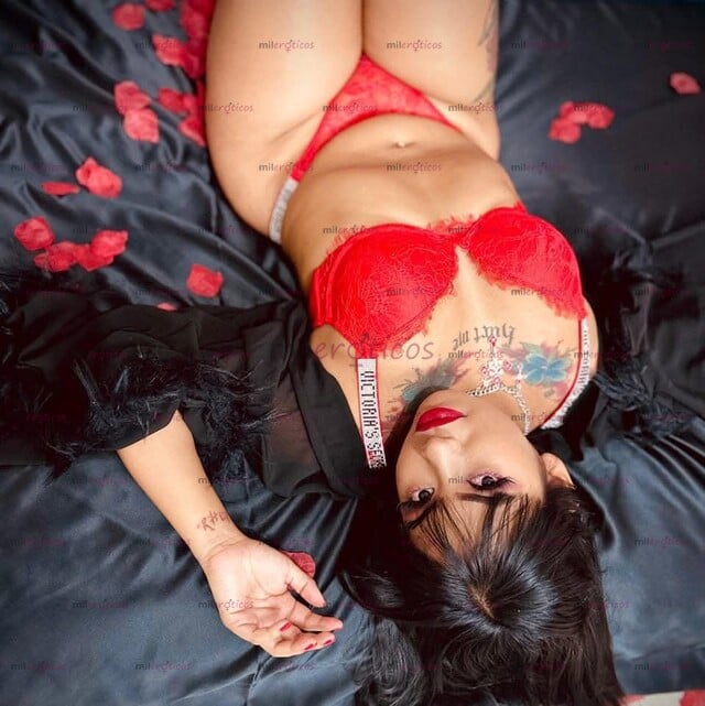 FOTOS DE LESLIE MORENA TATUADA CULONA CON GANAS DE MAMAR PITO MOTEL O DOMICILIO