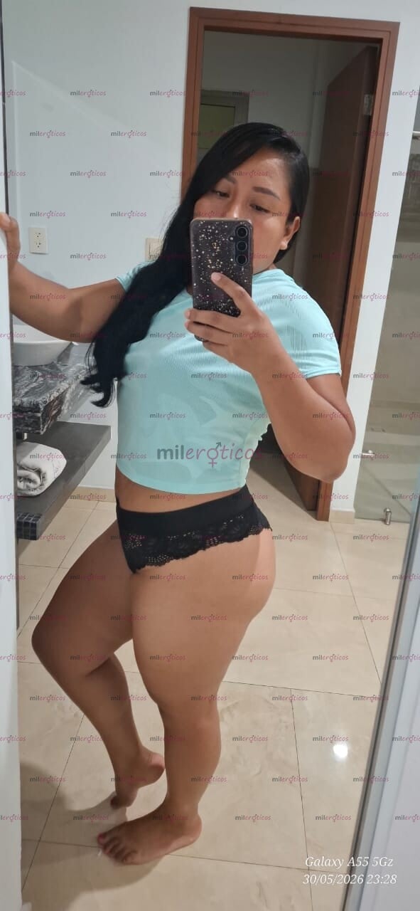 FOTOS DE MORENA CALIENTE CON GANAS DE PASARLA RICO. INDEPENDIENTE