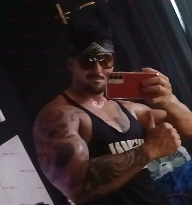 FOTOS DE SOY CUBANO BIEN CALIENTE Y 100 PORCIENTO VARONIL ESTOY AQUÍ PARA ROMPER TU CULI