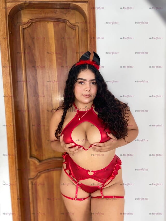 FOTOS DE HOLA MI NOMBRE ES VANE ,CONMIGO LA PASIÓN EMPIEZA DESDE LA PRIMERA MIRADA