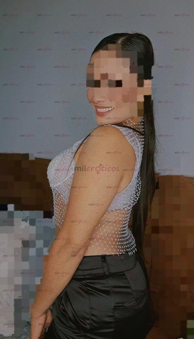FOTOS DE JULI TU HERMOSA TRIGUEÑA CALIENTE Y SEXI COLOMBIANA