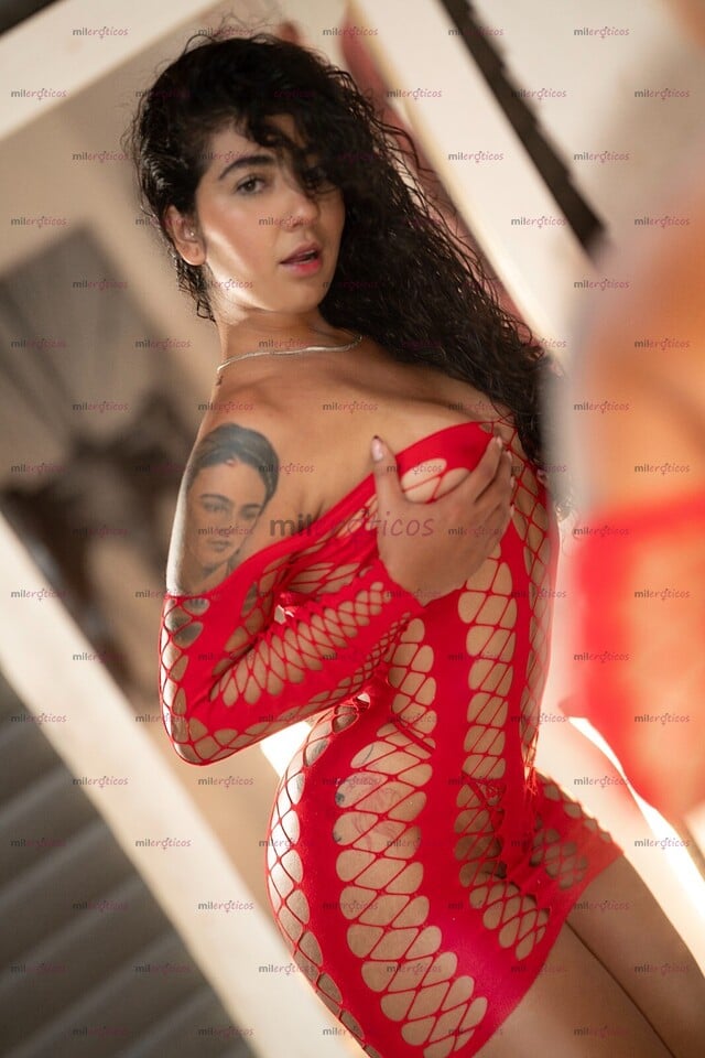 FOTOS DE GABY ESCORT DE LUJO TRATO DE NOVIOS BESOS CARICIAS POSES
