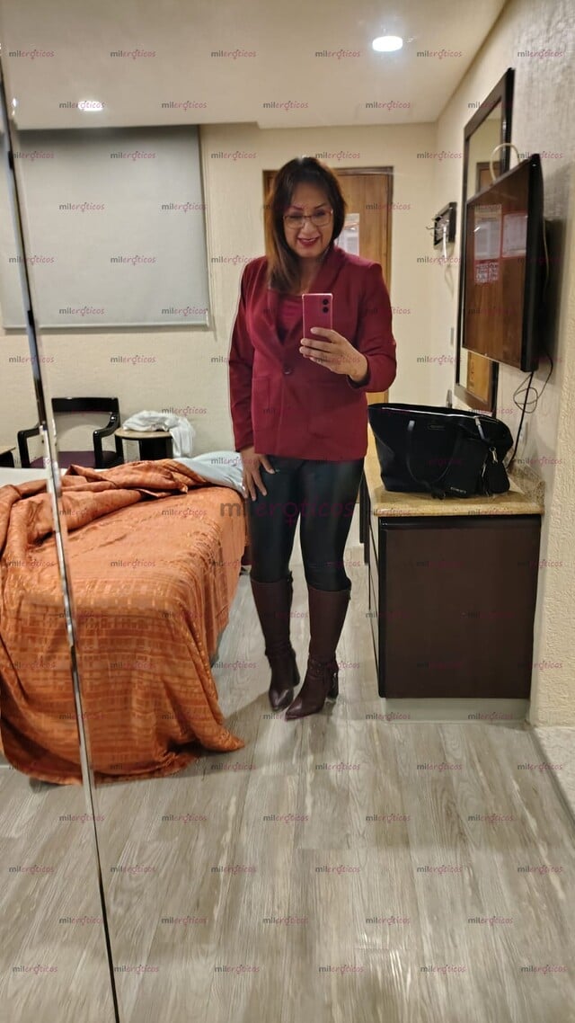 FOTOS DE MADUREZ Y PROFESIONALISMO LO IDEAL EN SERVICIO SOY MASAJISTA ESCORT TRANS