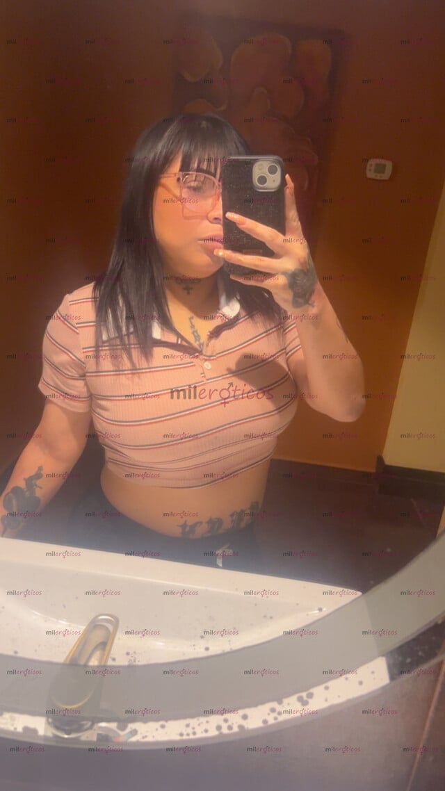 FOTOS DE HOLA AMOR SOY MANEH UNA CHICA CHAPARRITA TATUADA CON GANAS DE CONOCERTE