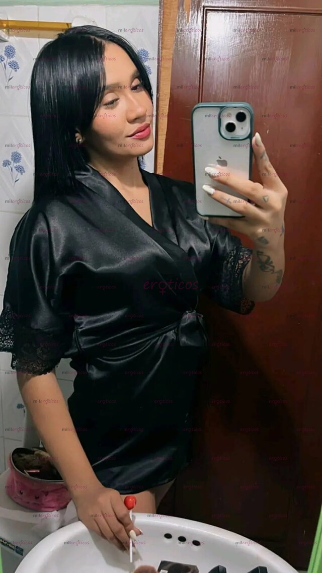FOTOS DE NUEVA ESTOY MOJADITA PÓNMELO EN MI BOQUITA PARA SACARTE TODA TU LECHITA