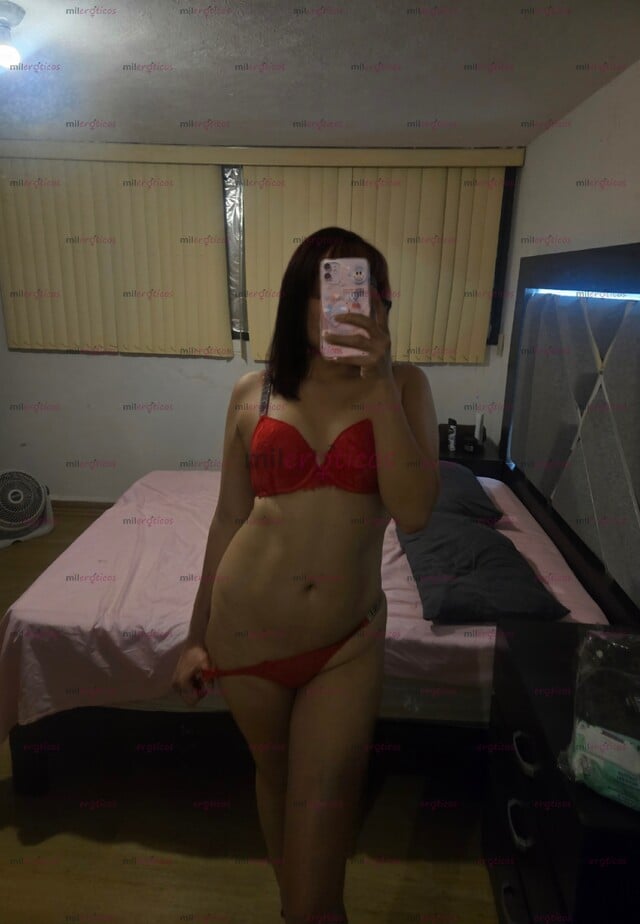FOTOS DE VOY A DESLIZARME SOBRE TU CUERPO Y TE HARAS ADICTO A MÍ