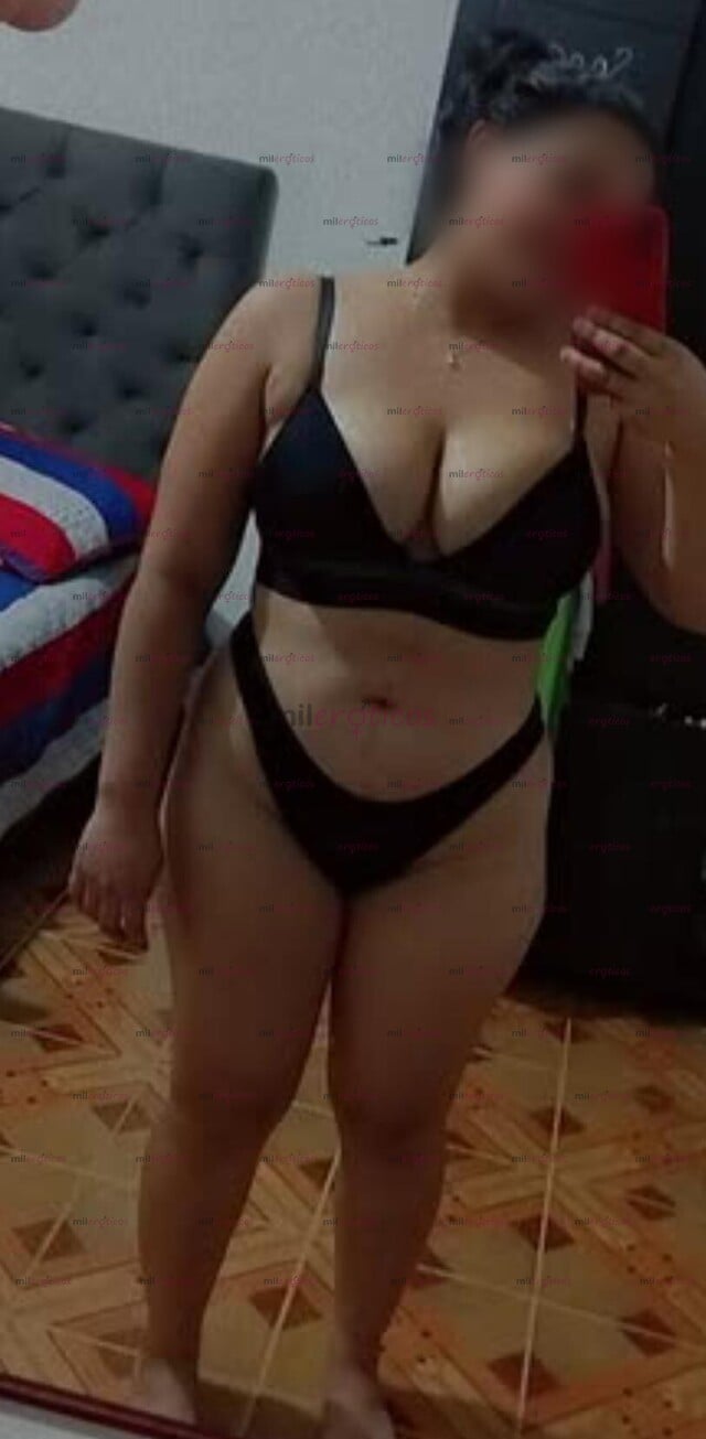 FOTOS DE KARLA 20 DIVINA CALEÑA APASIONADA CON TRATO DE NOVIO HORA $90.000