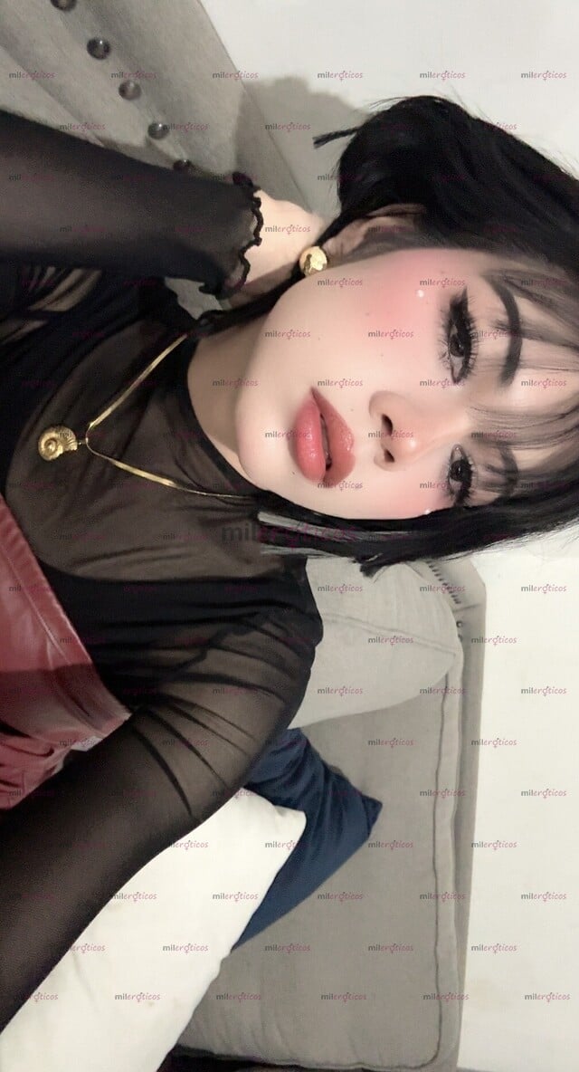 FOTOS DE CHICA TRANS BONITA SÚPER FEMENINA 19 AÑOS DELGADA SUMISA