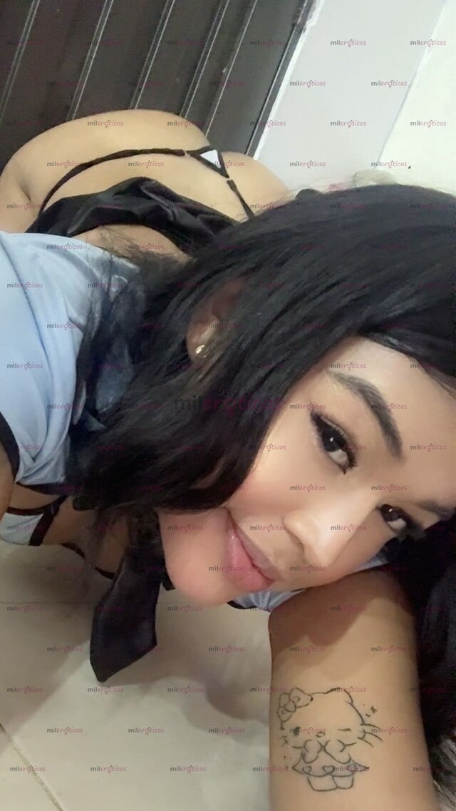 FOTOS DE POR PRIMERA VEZ QUE LE GUSTA DERROCHAR SEXO UNA PRECIOSA QUE LE GUSTA EL ORAL