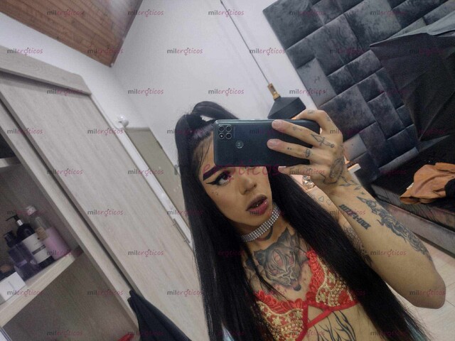 FOTOS DE DE VUELTA MORENA CON CINTURA PARA SER DOMINADA 18 CM DE PLACER