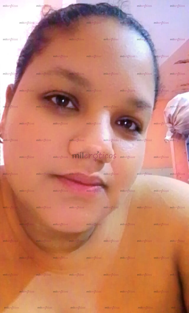 FOTOS DE VENEZOLANA DE 33 AÑOS, MORENA, GORDITA, CON GANAS DE DARTE PLACER