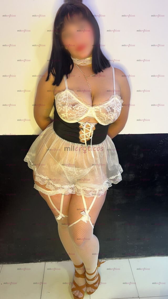 FOTOS DE HOLA AMOR SOY CATALINA UNA JOVENCITA QUE CAUTIVA CON SU MIRADA Y MOVIMIENTOS