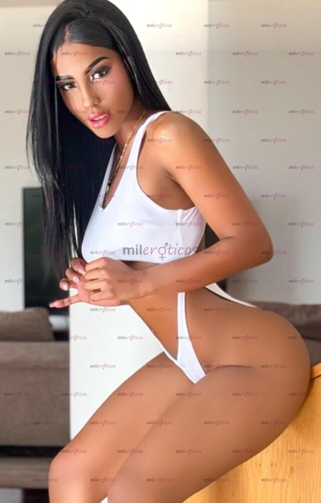 FOTOS DE GUAPÍSIMA COLOMBIANA PIEL CANELA, ALGO DISTINTO A LO HABITUAL CUERPO DE BARBIE