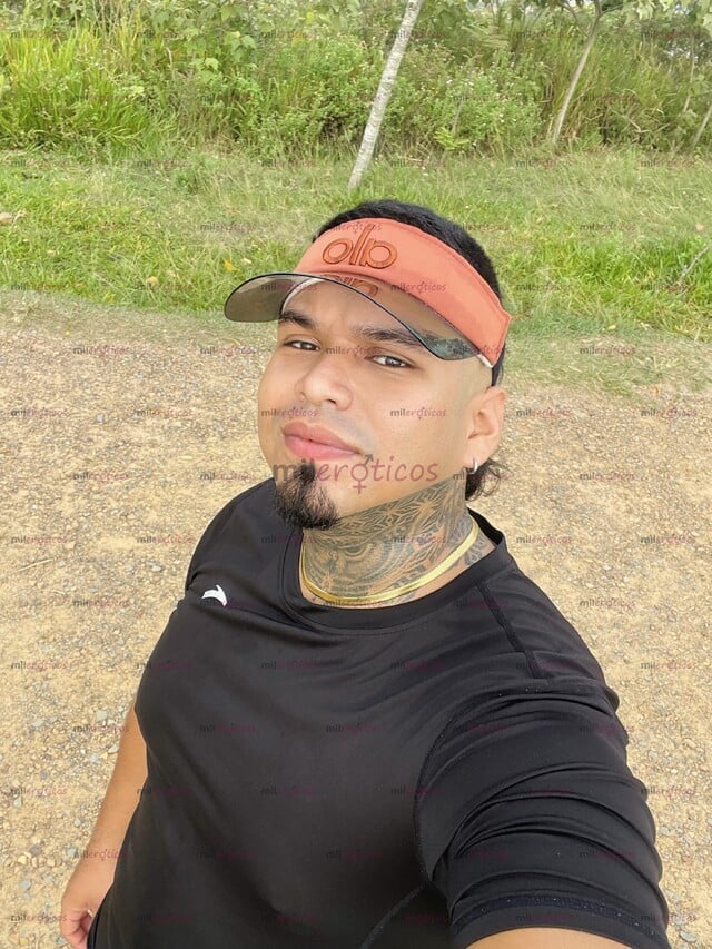 FOTOS DE MACHO VARONIL TATUADO COMPLACIENTE ACTIVO CON SITIO PRIVADO