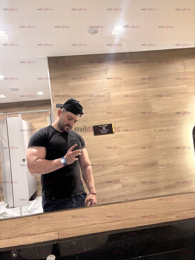 FOTOS DE MARCOS LARRY MASAJISTA Y DEMÁS DISCRETO BUENA PERSONALIDAD BASTANTE MASCULINO