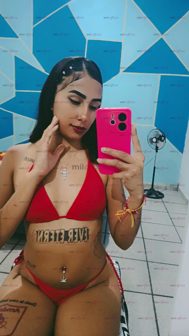 FOTOS DE CRISTAL FLACA NATURAL ADICTA AL SEXO RICAS CURVAS