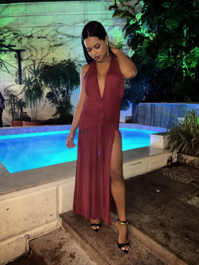 Ola amore tudo bem prazer flavia sou uma massoterapeuta transex morena 170 de altura calco 39 tenho 22 aninhos tenho um bom dote trabalho com um mix d...