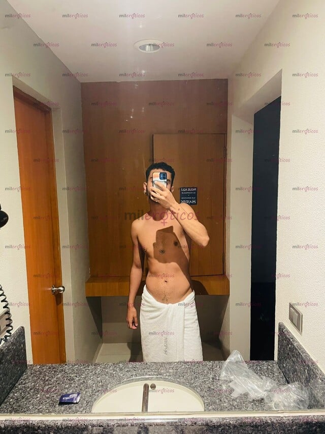 FOTOS DE MACHO 21 CM DE VERGA GRUESA Y LECHERA MASAJE EROTICO RELAJANTE