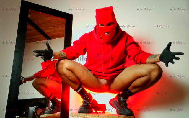 FOTOS DE HOMBRE JOVEN ,MASCULINO Y DOMINANTE ,185 DE ALTURA .VERACT,FETICHES,BDSM