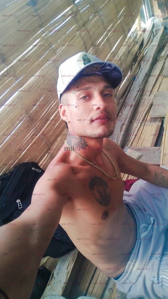 FOTOS DE HOLAS JUAN STIWAR DÉ ESTOY PARÁ COMPLACERLOS SOY DÉ MENTE ABIERTA MUY CALIENTE M