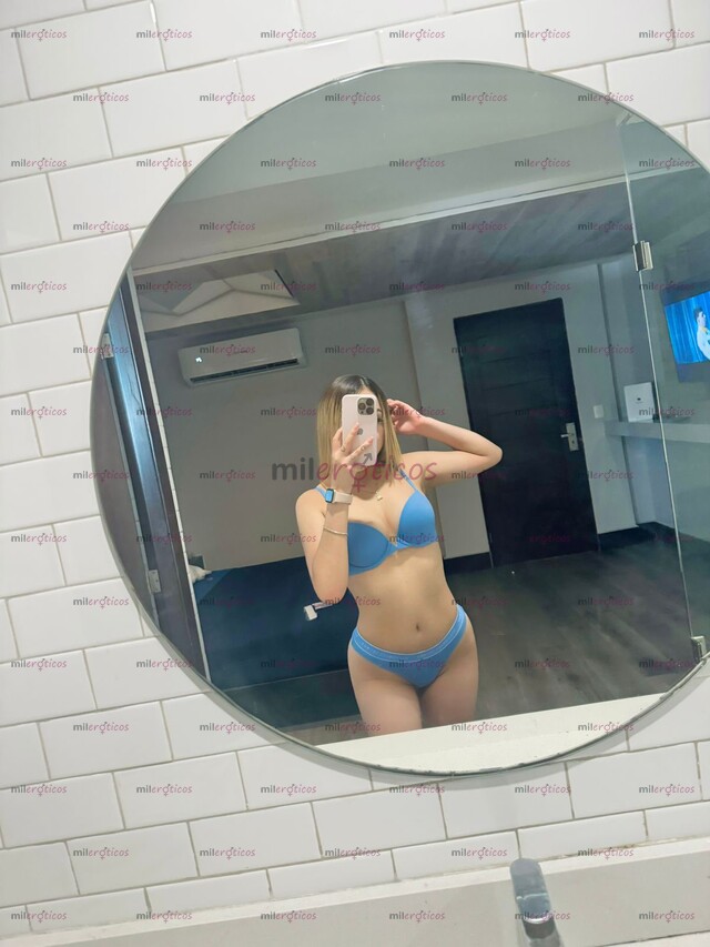 FOTOS DE DANIELA WERA DELGADA ACTUALMENTE ESTUDIÓ LA UNIVERSIDAD