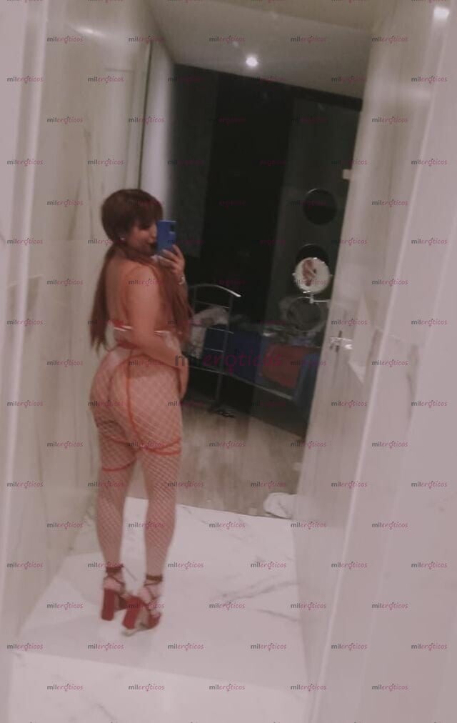 FOTOS DE DISFRUTA DE LO RICO Y CACHONDA QUE ESTÁ TU TETONA FAVORITA