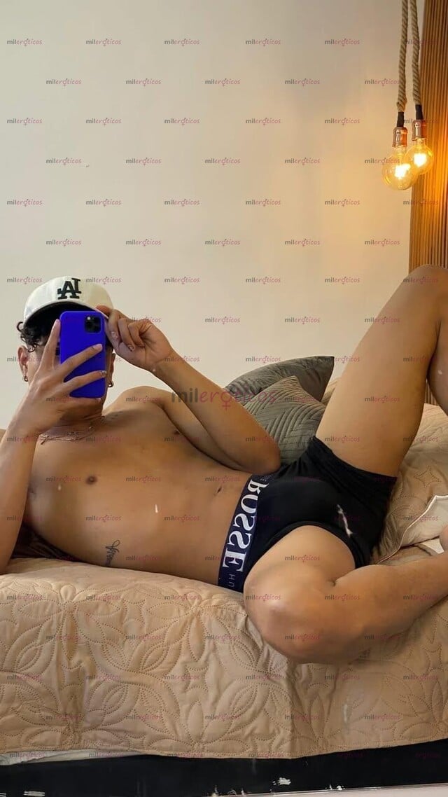 FOTOS DE JOVEN POLLO UNIVERSITARIO MASAJISTA CON SITIO