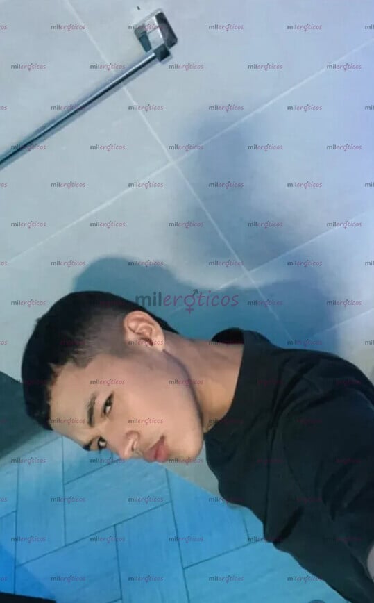 FOTOS DE HOLA SOY UN CHICO MUY OBEDIENTE ESPERO LA PASEMOS RICO