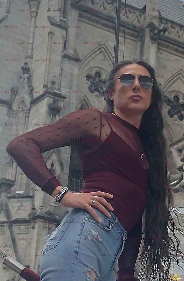 FOTOS DE MONA CHUPONA PASIVA BLANQUITA MAMASITA DE CUERPO NATURAL GÓTICA ROCKERA VERGONA