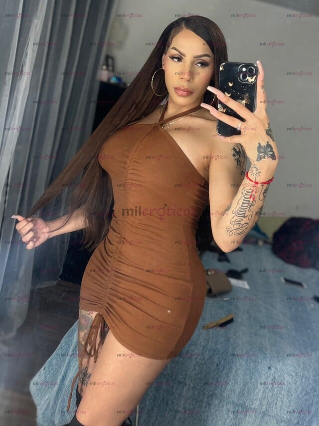 FOTOS DE 100% REAL, SEXY AND FEMININE TRANS WOMAN WITH A REAL BIG PENIS!