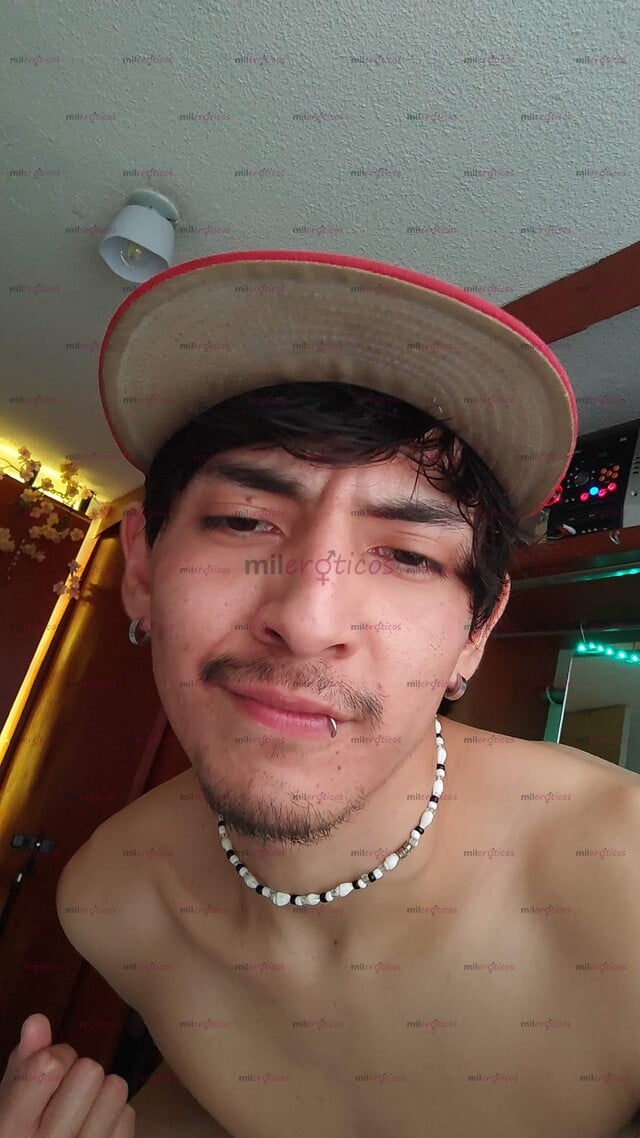 FOTOS DE SANTIAGO TWUNK VERGON Y CULITO AGUANTADOR PARA TODAS TUS FANTASIAS