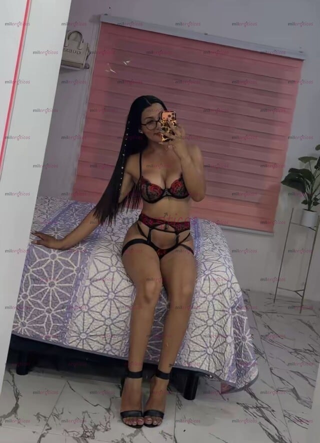 FOTOS DE MARÍA JOSÉ, LA NIÑA FIT DE ESTE PORTAL, MUY FEMENINA