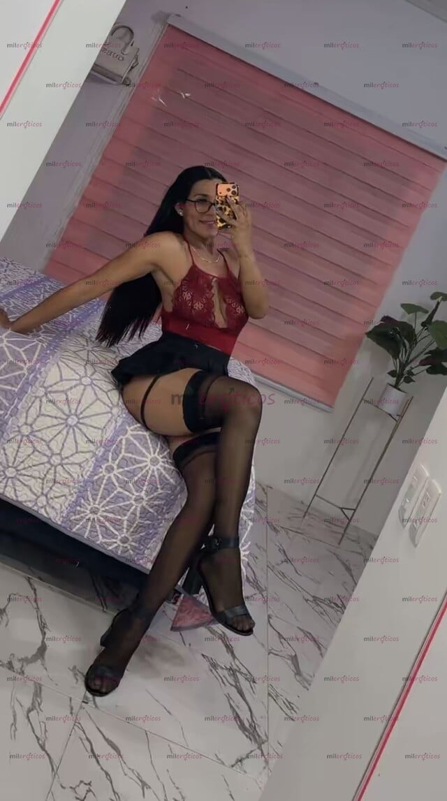 FOTOS DE MARÍA JOSÉ, LA NIÑA FIT DE ESTE PORTAL, MUY FEMENINA