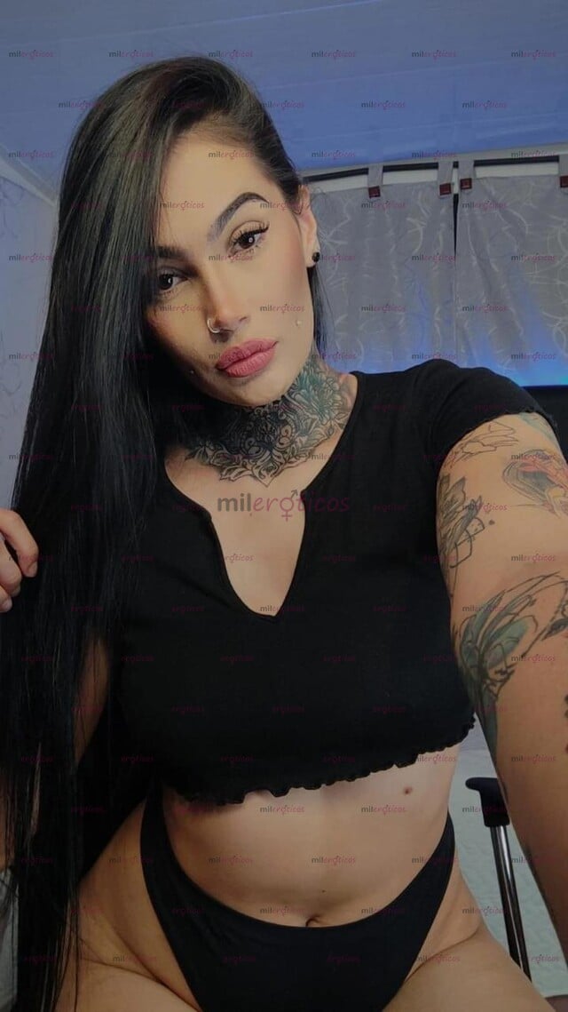 FOTOS DE ALEJA VIP ALTA DELGADA Y TATUADA DISPUESTA A COMPLACERTE